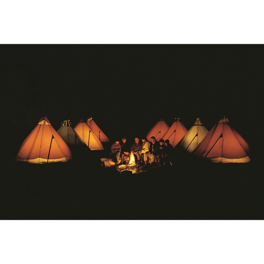 Tentipi Zirkon 9 BP tältkåtor upplysta