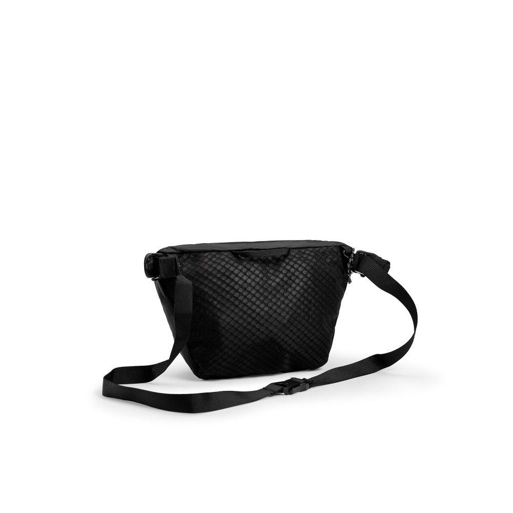 Padje Chest Bag 2L