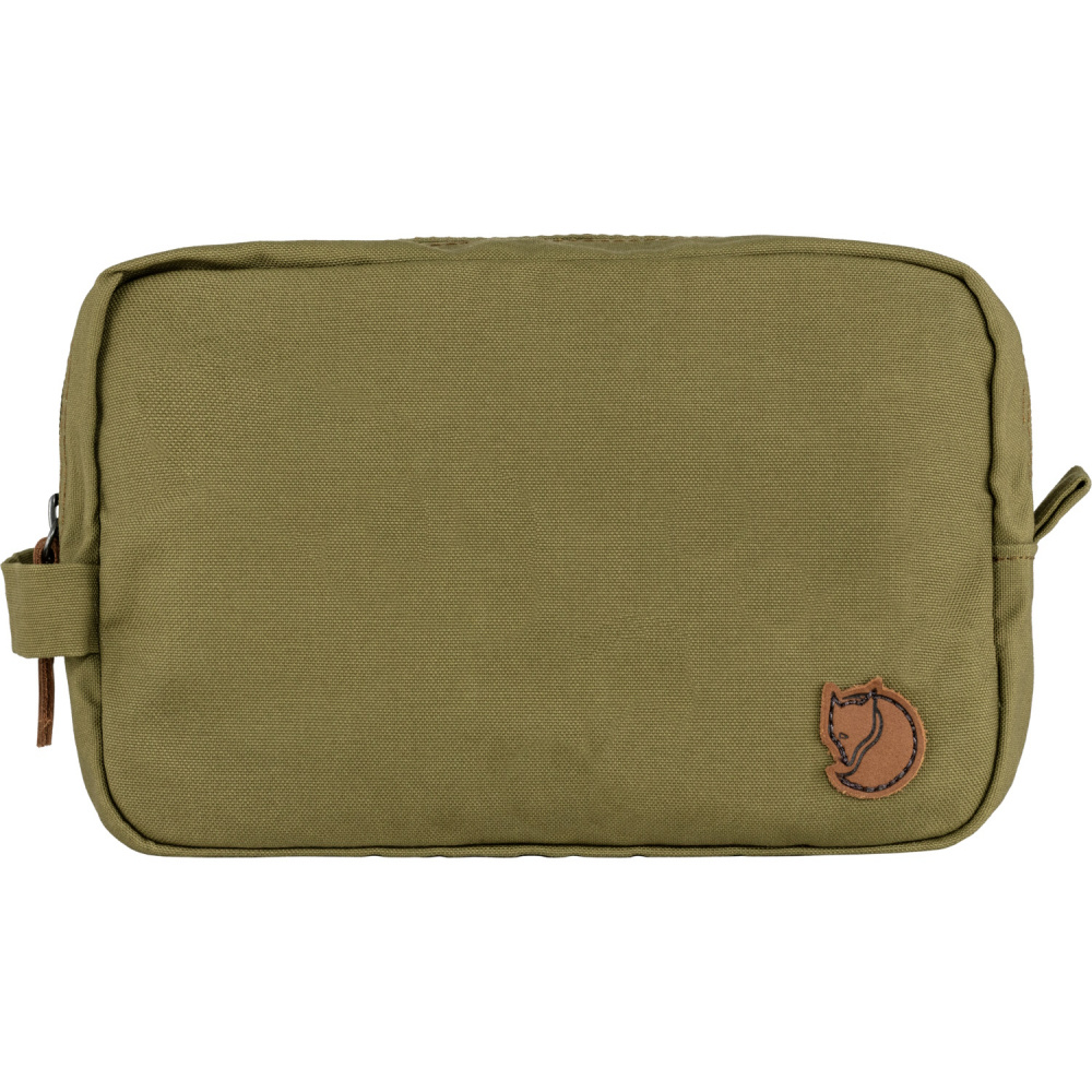 Fjällräven Gear Bag Foliage Green är perfekt för småprylarna du vill ha koll på